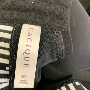 Cacique Intimates & Sleepwear - Cacique T-Shirt Bra Black White 40F Cacique Intimates & Sleepwear - Cacique T-Shirt Bra Black White 40F
